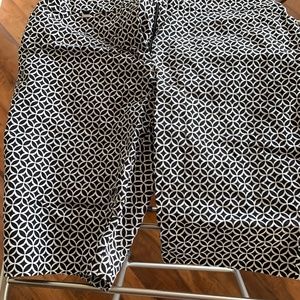 WHBM Bermuda Short Size 8